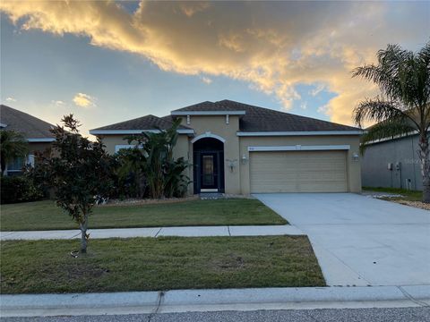 Photo of 710 Parker Den Drive, Ruskin, FL 33570 (MLS # TB8513161)
