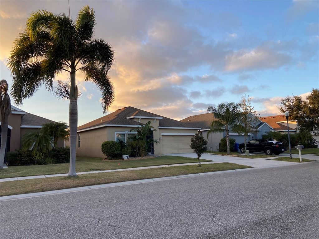 Photo of 710 Parker Den Drive, Ruskin, FL 33570 (MLS # TB8513161)