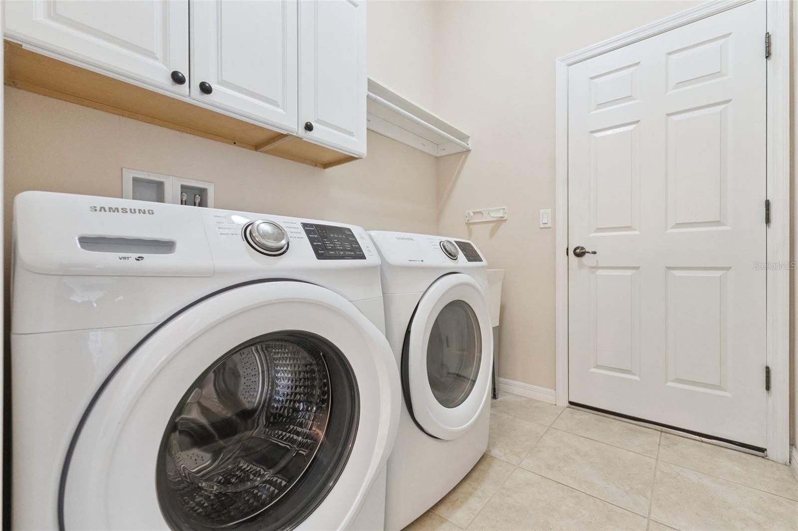 PROMENADE PARKE - Residential