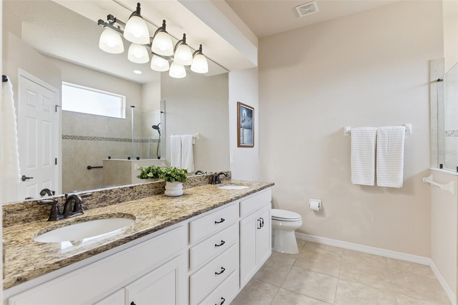 PROMENADE PARKE - Residential