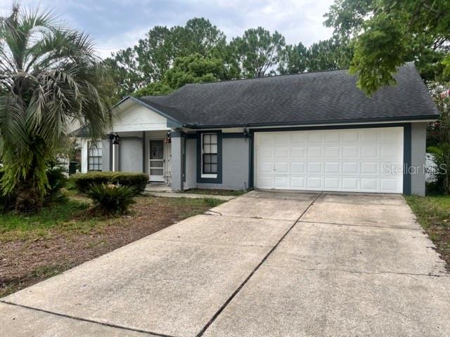 Nearly half an acre, a two-car garage, and a prime spot in Oviedo’s sought-after Alafaya Woods — this 3-bedroom, 2.5-bath home checks the boxes for both space and location. Within the neighborhood, you’ll find Stenstrom Elementary along with a basketball court, tennis court, playground, covered picnic area, and peaceful conservation areas with hiking trail access — plus the Cross-Seminole Trail just a bike ride away. You’re also in the heart of Oviedo, known for its top “A”-rated schools, thriving dining scene, and Oviedo on the Park town center with its lakefront amphitheater, splash pad, and year-round events. Spend Saturdays at the Farmers Market, enjoy one of the city’s popular restaurants, or catch a movie at the nearby multiplex. With its blend of small-town charm and close proximity to Orlando, everything you love about Oviedo is right at your doorstep. Currently rented through August 17 — additional photos and access will be available after that date.