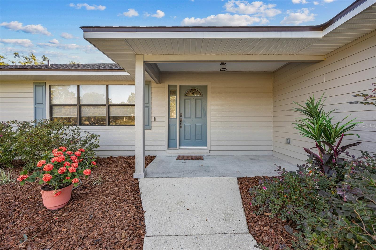 MEADOWS OF KANAPAHA - Residential