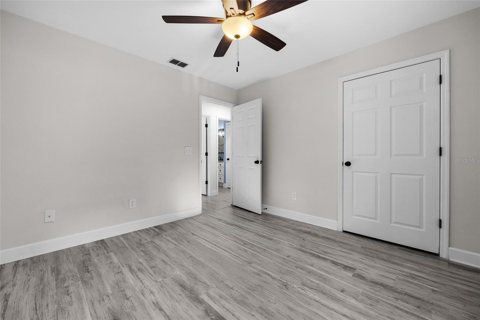 MEADOWS OF KANAPAHA - Residential