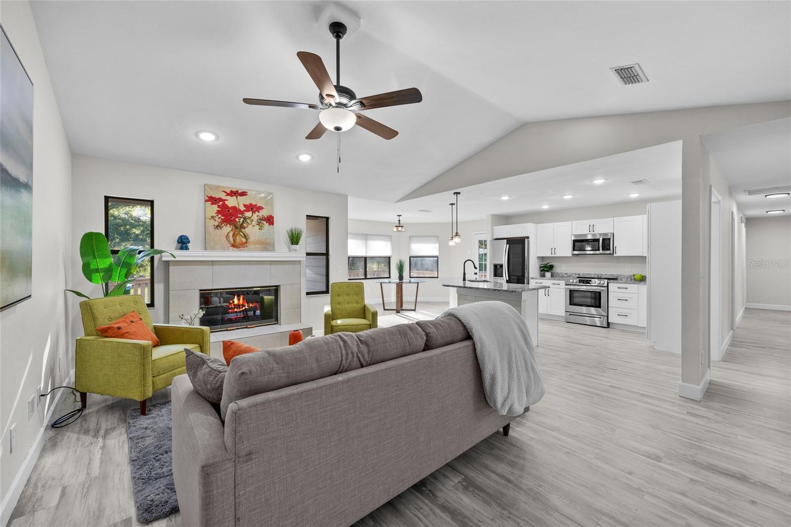 MEADOWS OF KANAPAHA - Residential