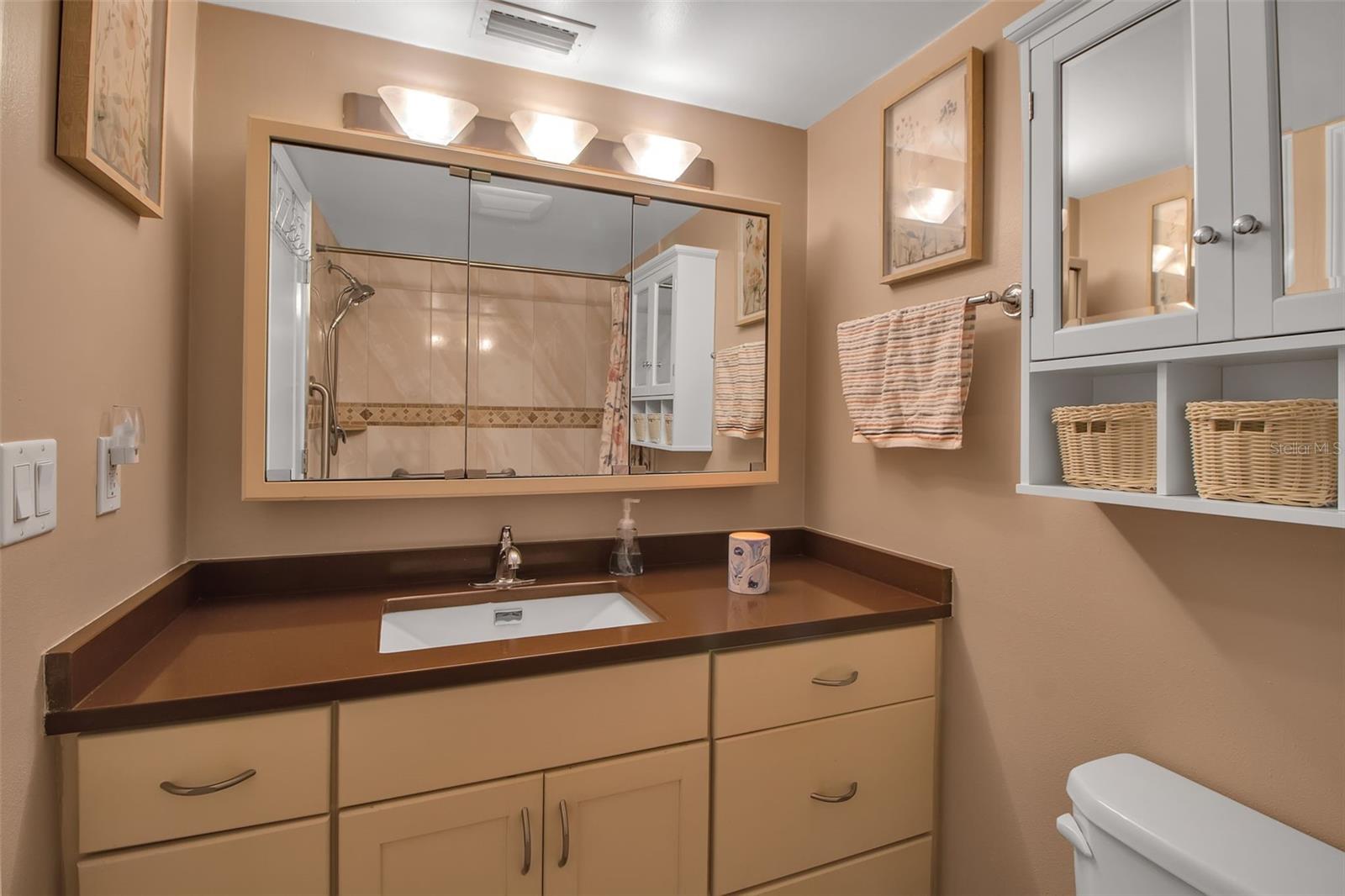 FLAMINGO CAY APTS AMD - Residential