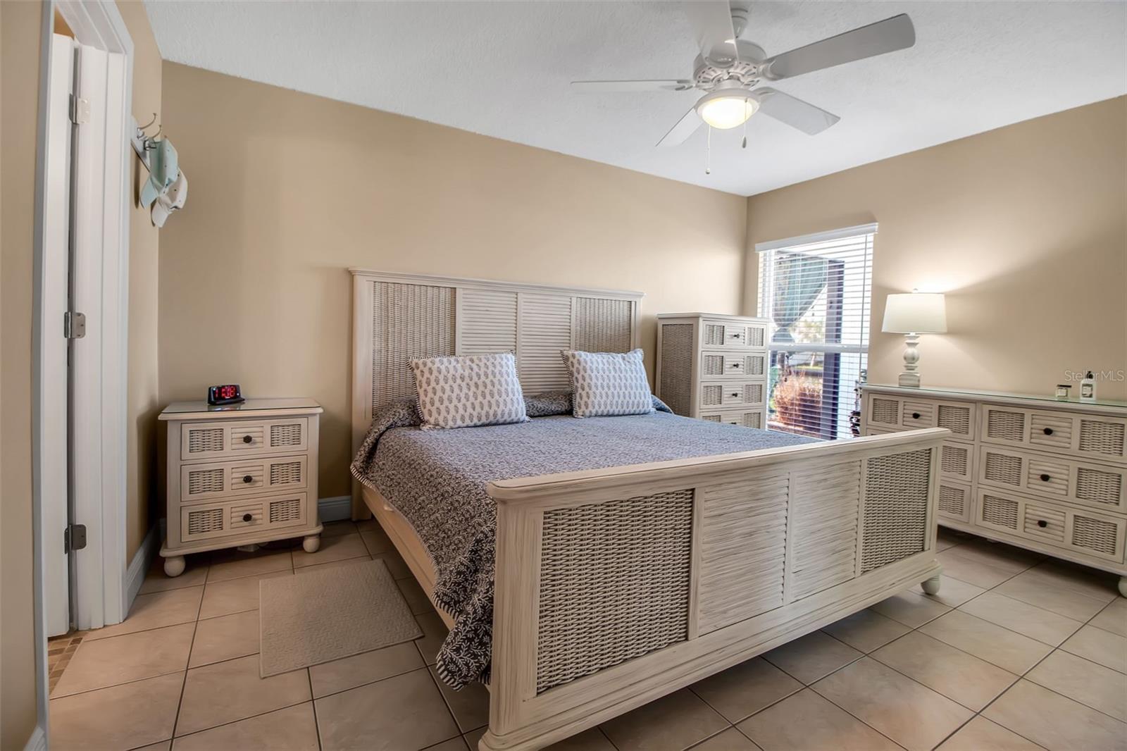 FLAMINGO CAY APTS AMD - Residential