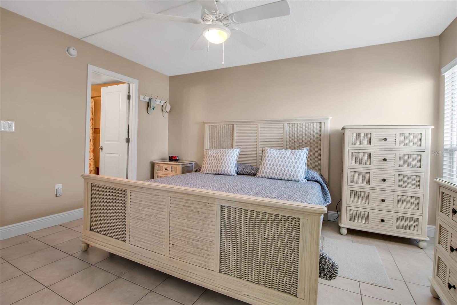 FLAMINGO CAY APTS AMD - Residential