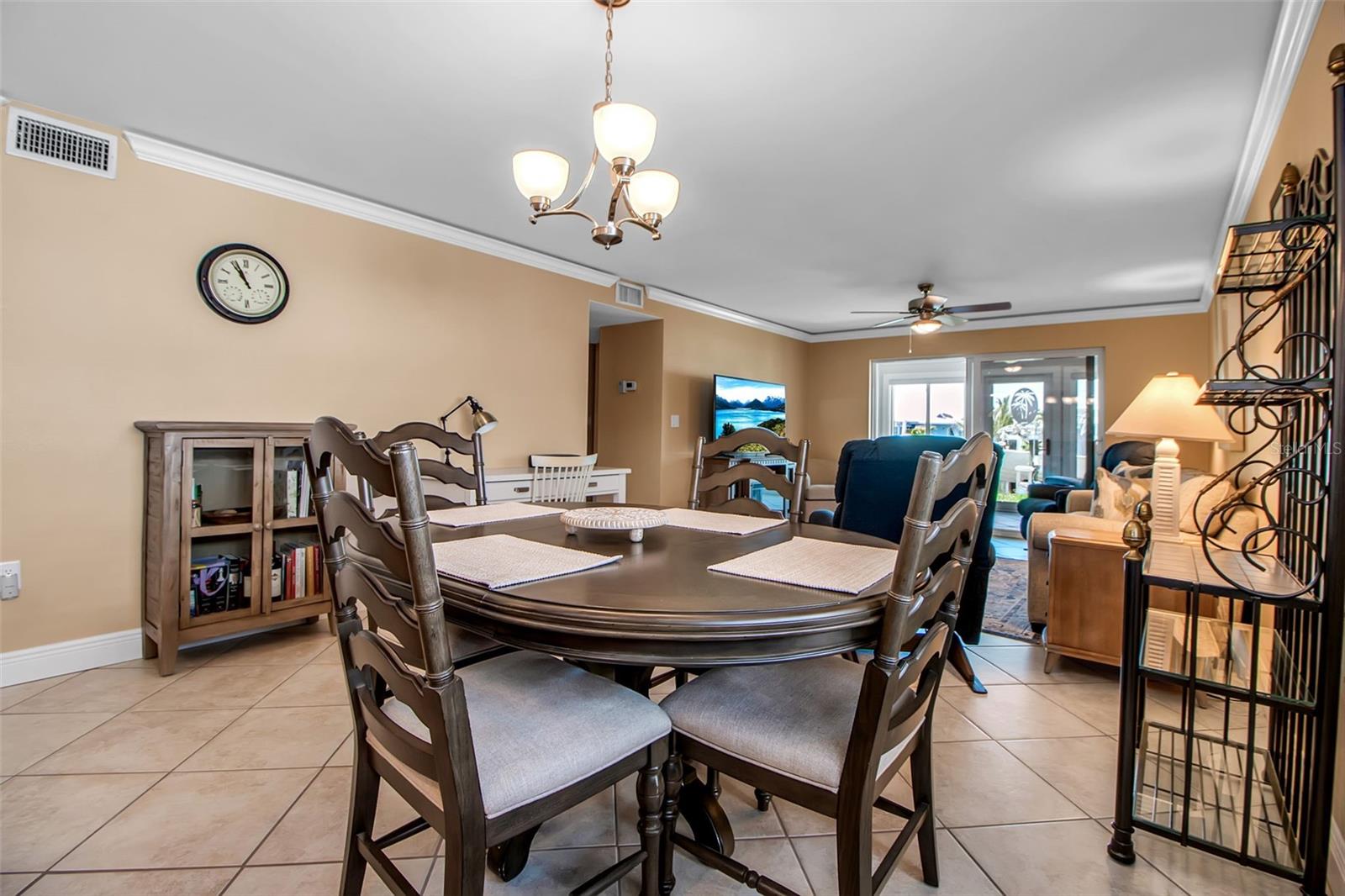 FLAMINGO CAY APTS AMD - Residential