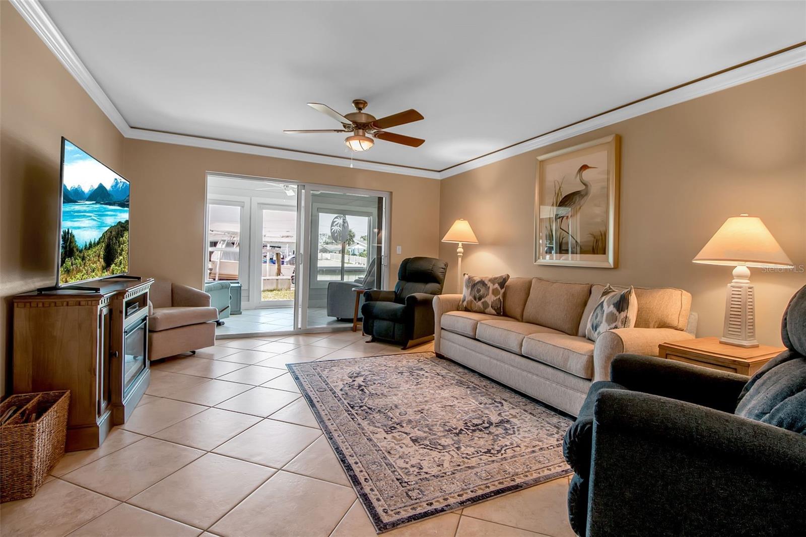 FLAMINGO CAY APTS AMD - Residential