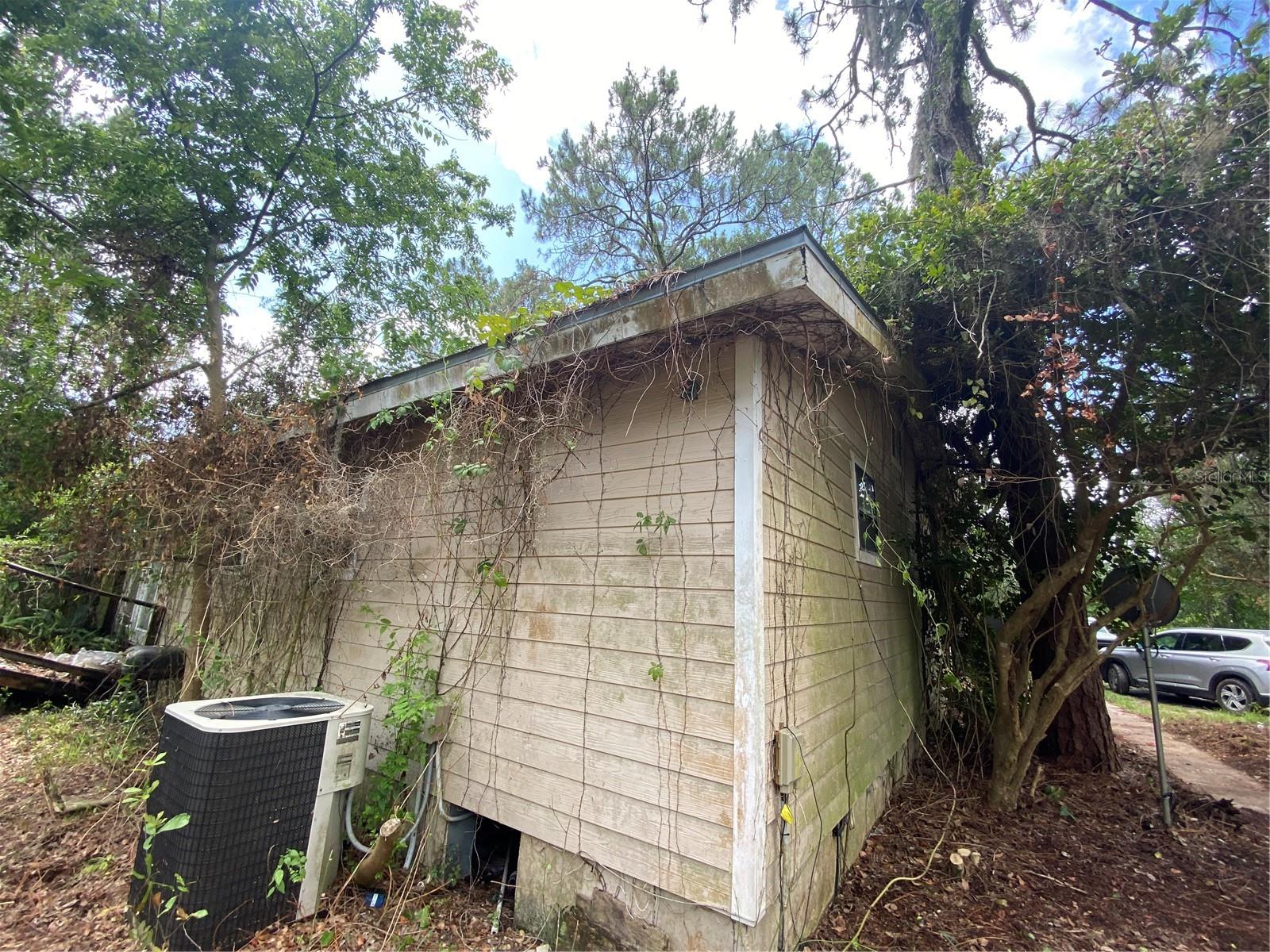 ROLLING GREEN ACRES - Residential