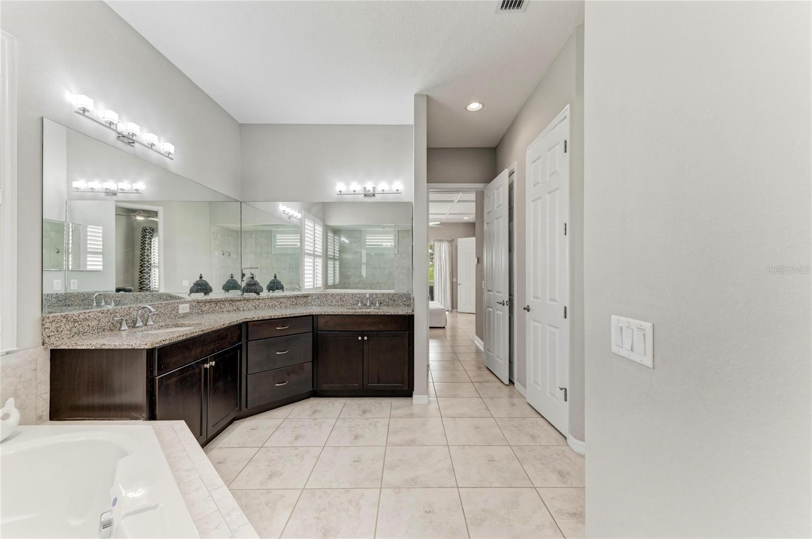 ENCLAVE AT COUNTRY MEADOWS - Residential