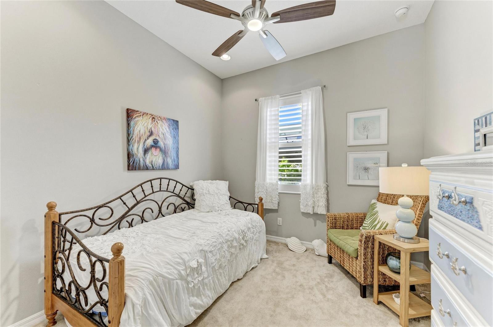 ENCLAVE AT COUNTRY MEADOWS - Residential