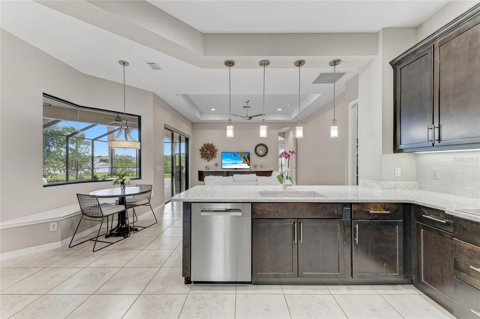 ENCLAVE AT COUNTRY MEADOWS - Residential