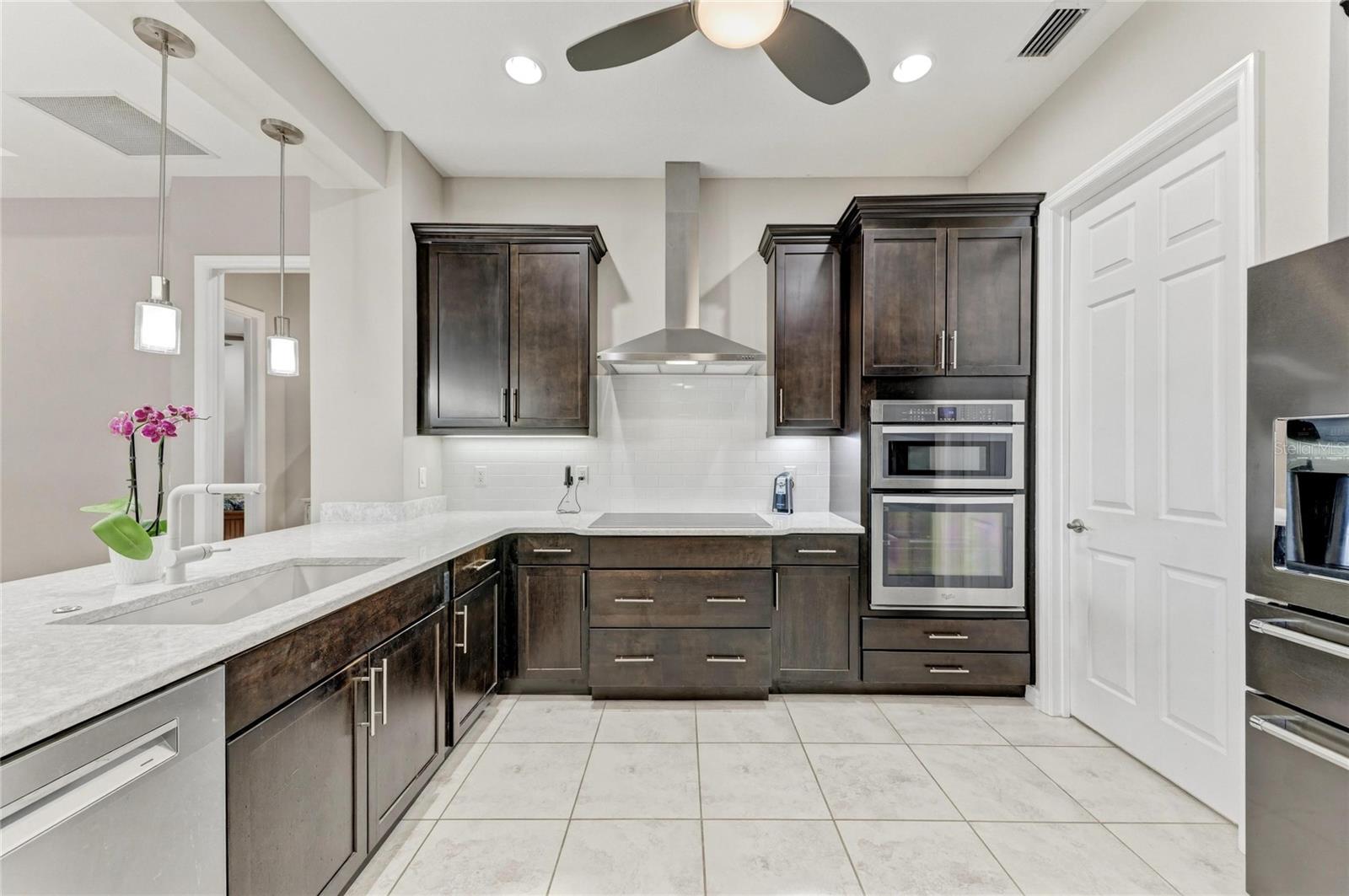 ENCLAVE AT COUNTRY MEADOWS - Residential