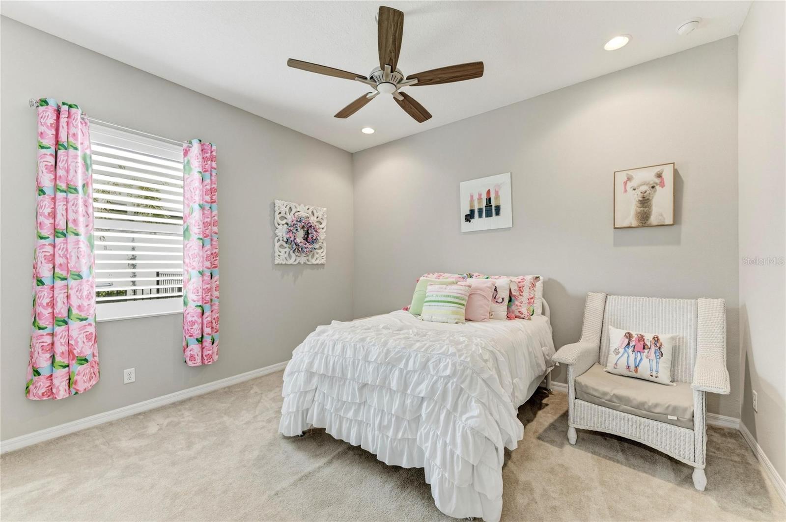 ENCLAVE AT COUNTRY MEADOWS - Residential