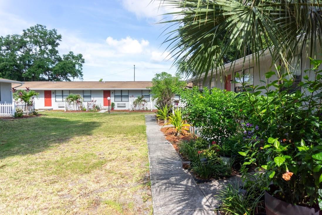 UNPLATTED - Residential Lease