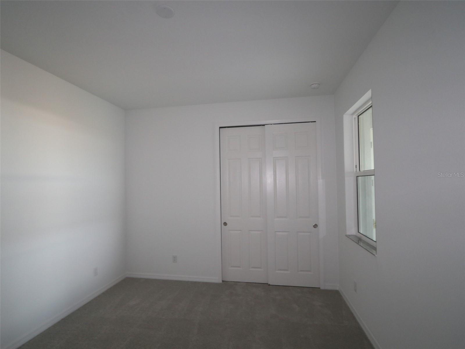 SWEETWATER VILLAS AT LAKEWOOD RANCH - Residential