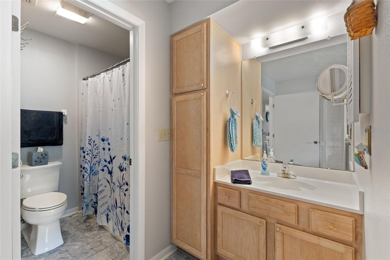 GENESIS POINT CONDO - Residential