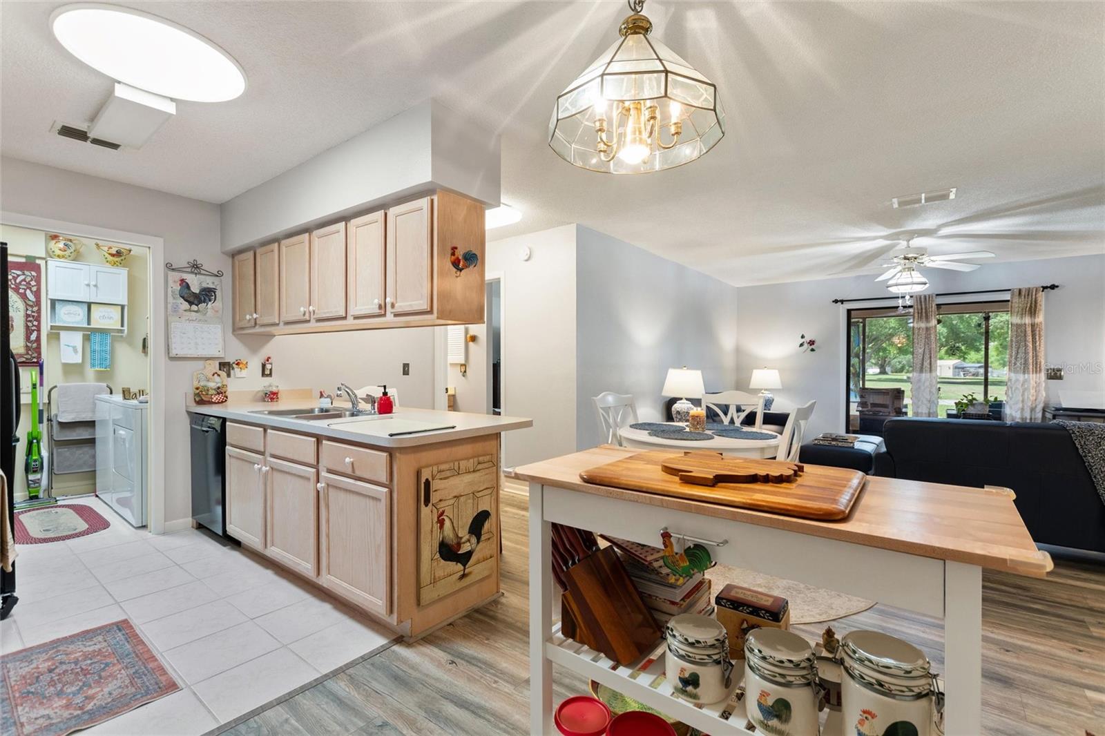 GENESIS POINT CONDO - Residential