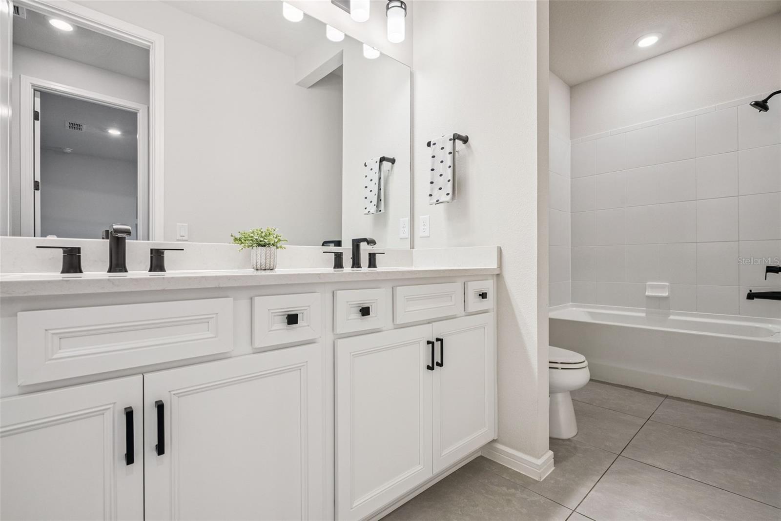 ISLES/LK NONA PH 3A - Residential