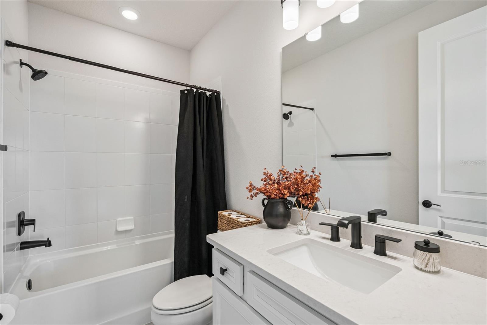 ISLES/LK NONA PH 3A - Residential