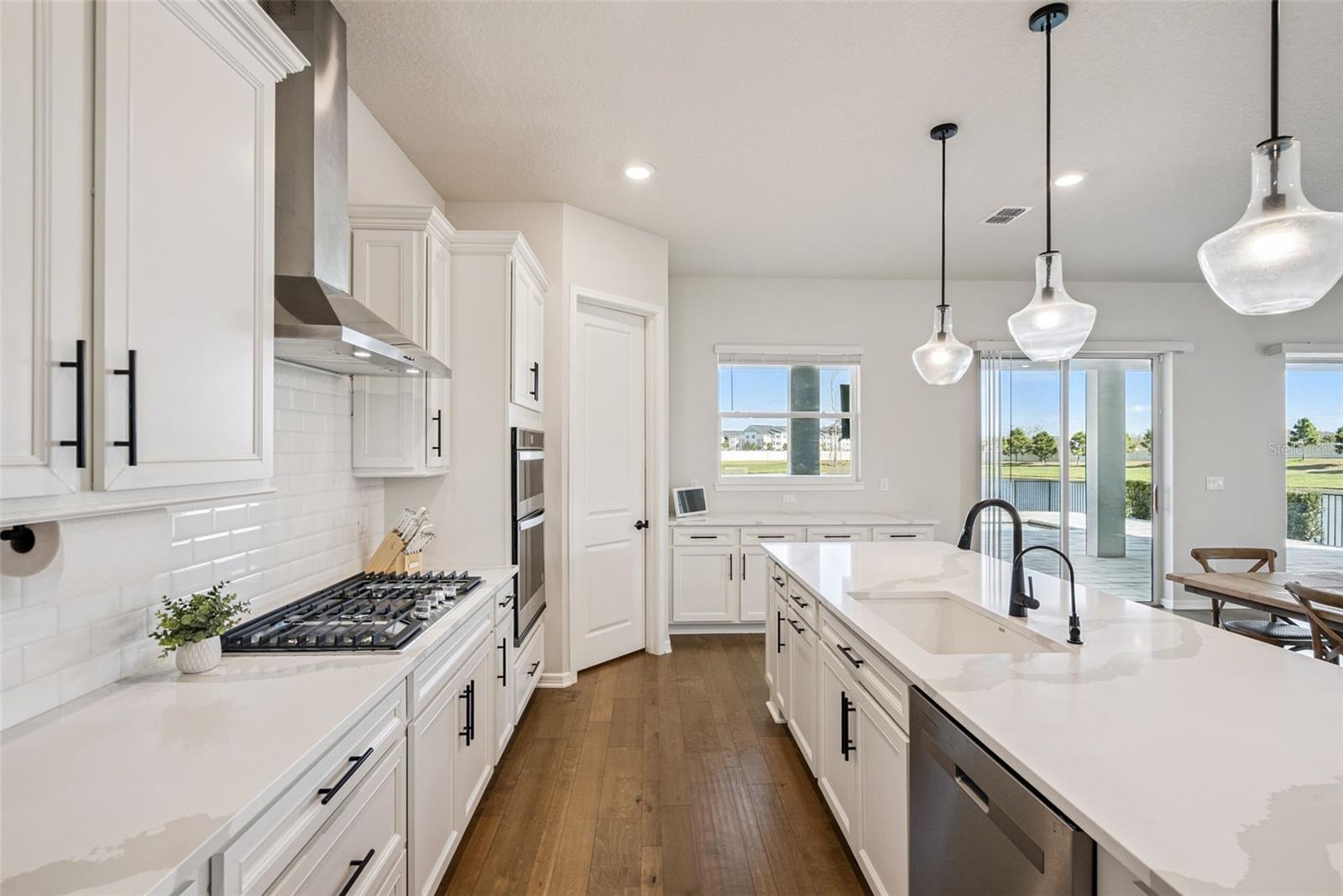 ISLES/LK NONA PH 3A - Residential