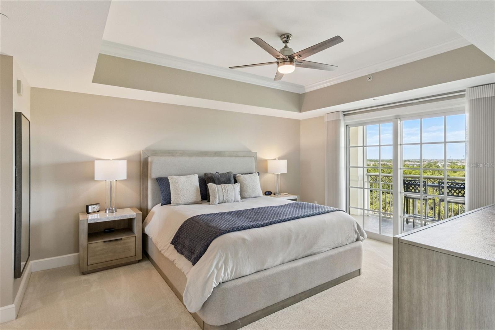 REUNION GRANDE CONDO - Residential