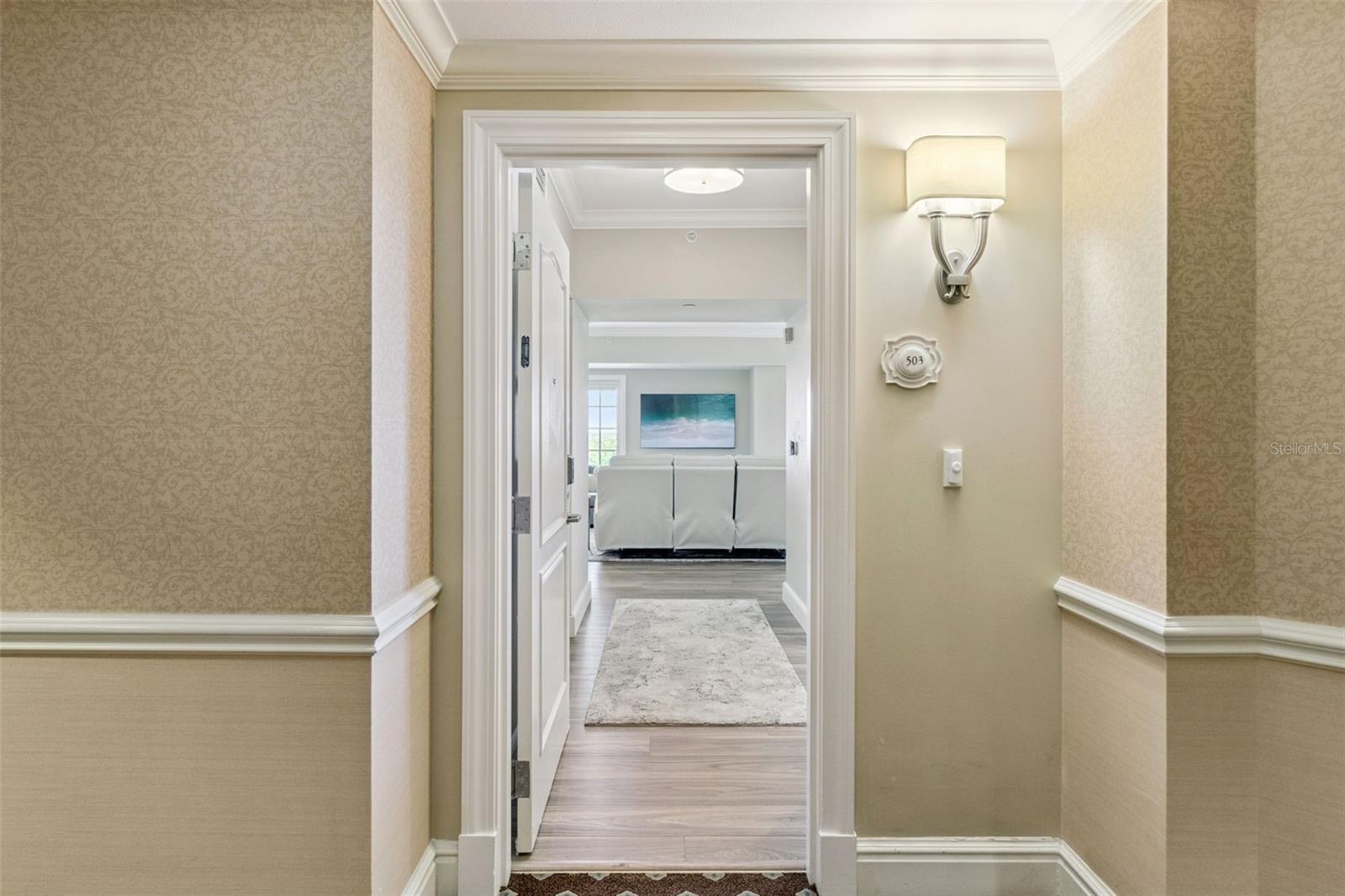 REUNION GRANDE CONDO - Residential