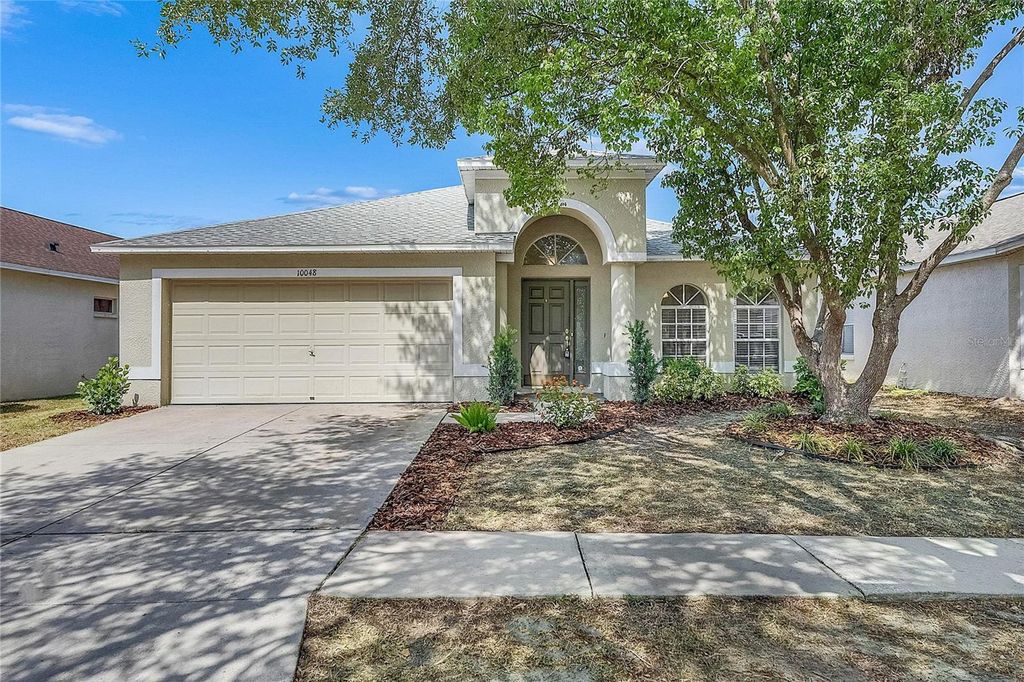 Photo of 10048 Creek Bluff Drive, Riverview, FL 33578 (MLS # TB8382646)