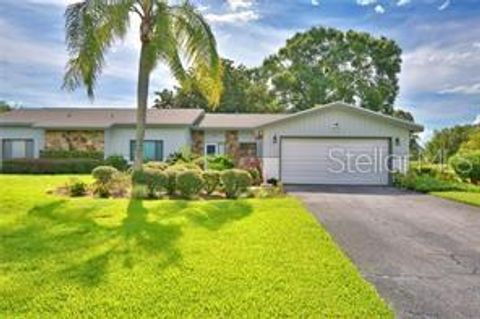 Photo of 118 Canterbury Drive, Haines City, FL 33844 (MLS # L4958223)