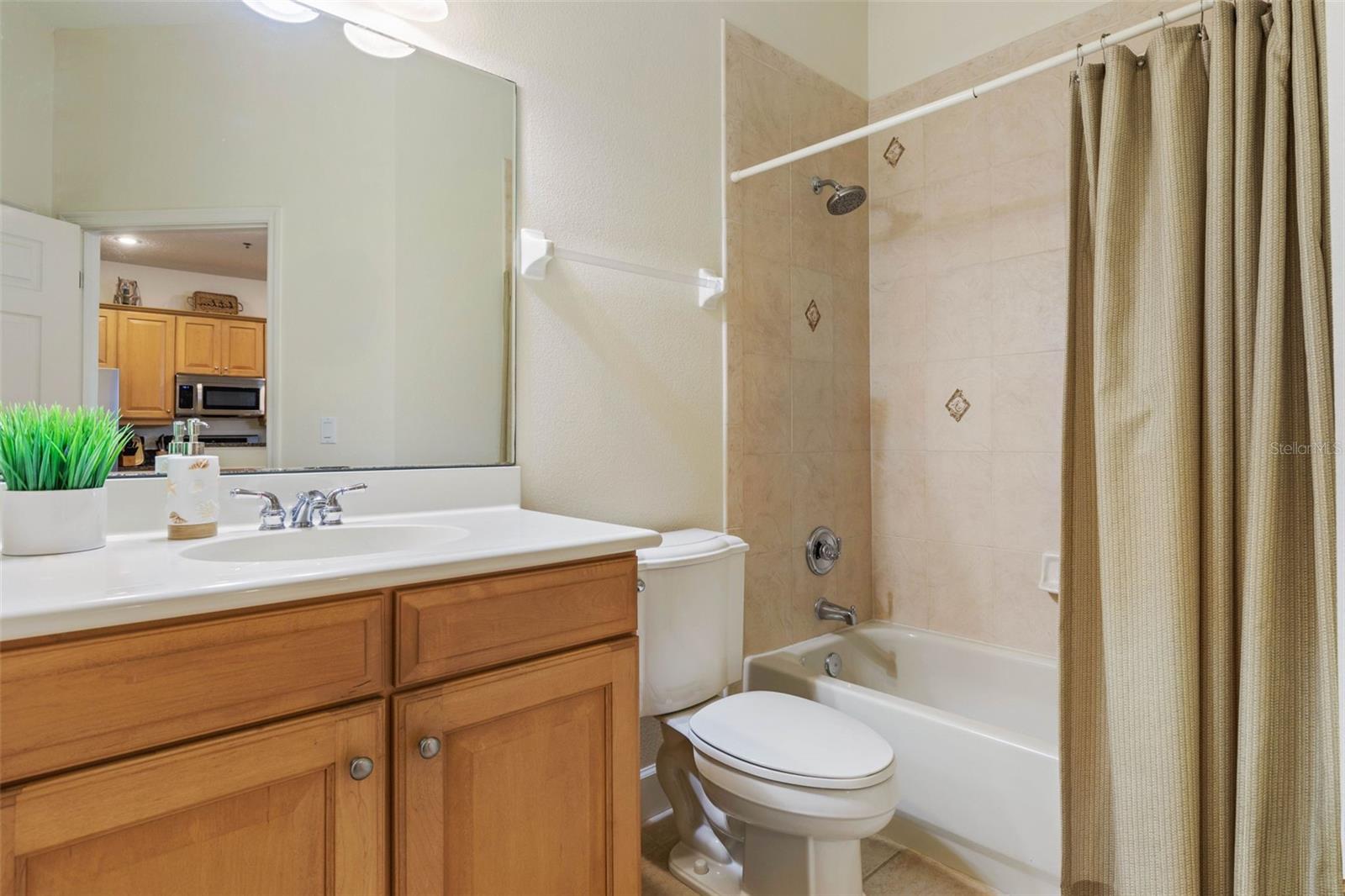 NORTHSHORE 05 - Residential Lease