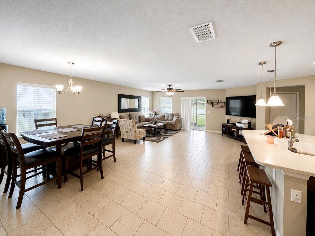 Photo of 4719 Blue Diamond Street, Kissimmee, FL 34746 (MLS # S5149137)