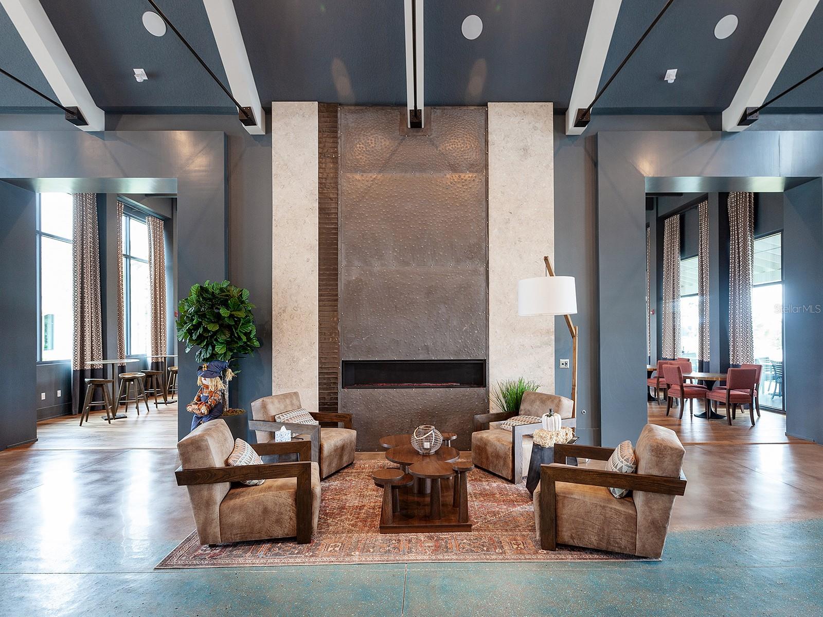 LAKEHOUSE COVE AT WATERSIDE - Residential