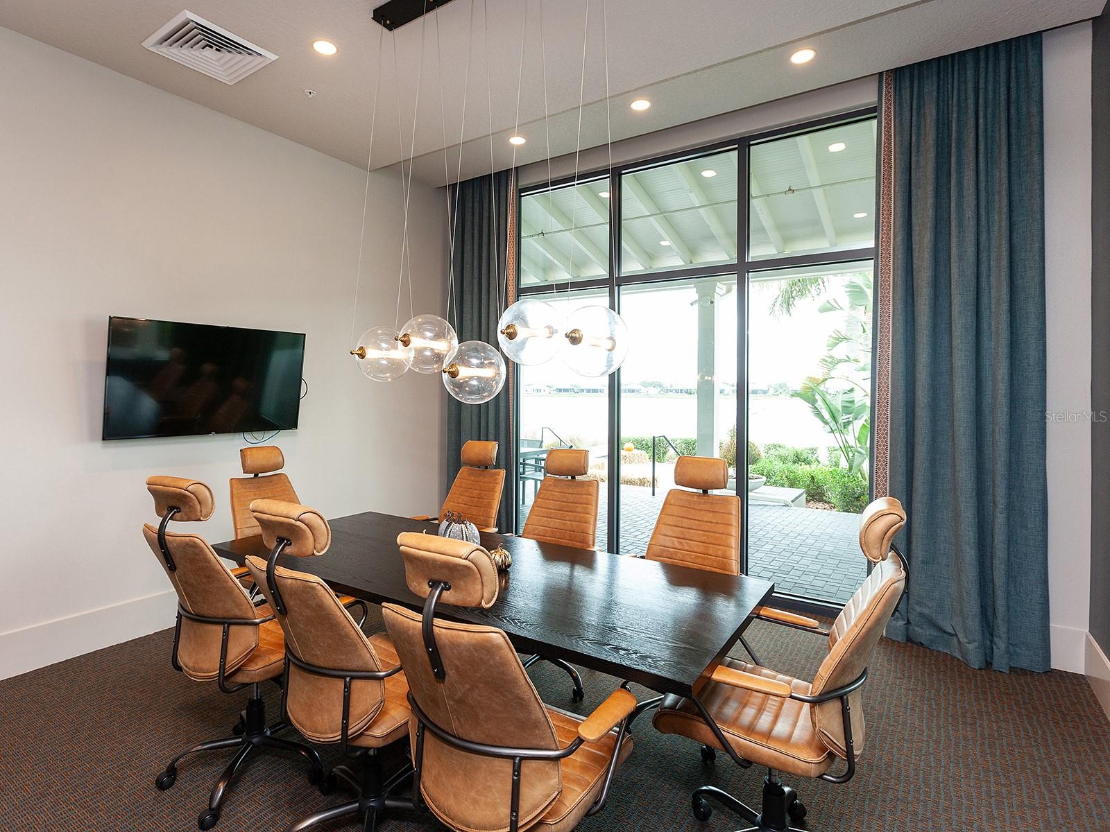 LAKEHOUSE COVE AT WATERSIDE - Residential