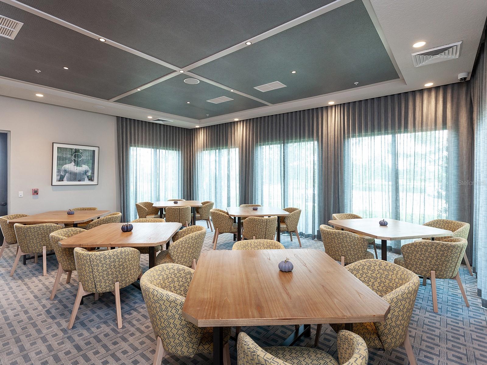 LAKEHOUSE COVE AT WATERSIDE - Residential