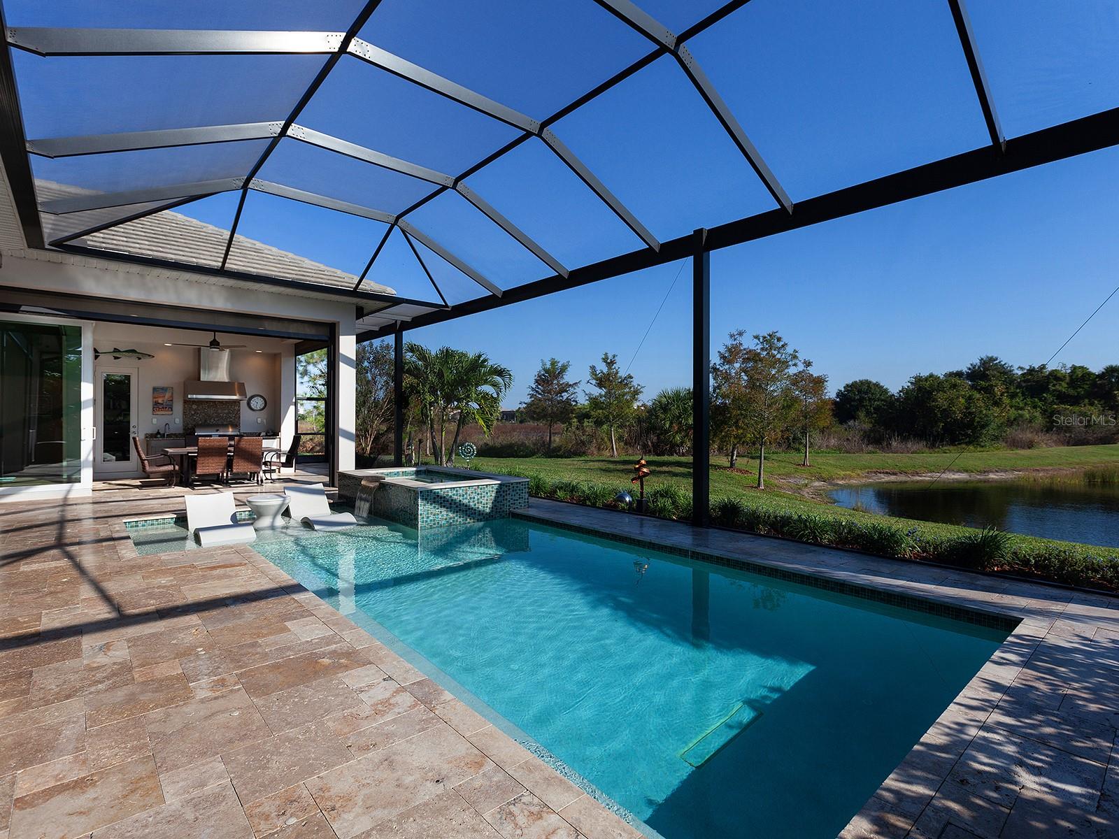 LAKEHOUSE COVE AT WATERSIDE - Residential