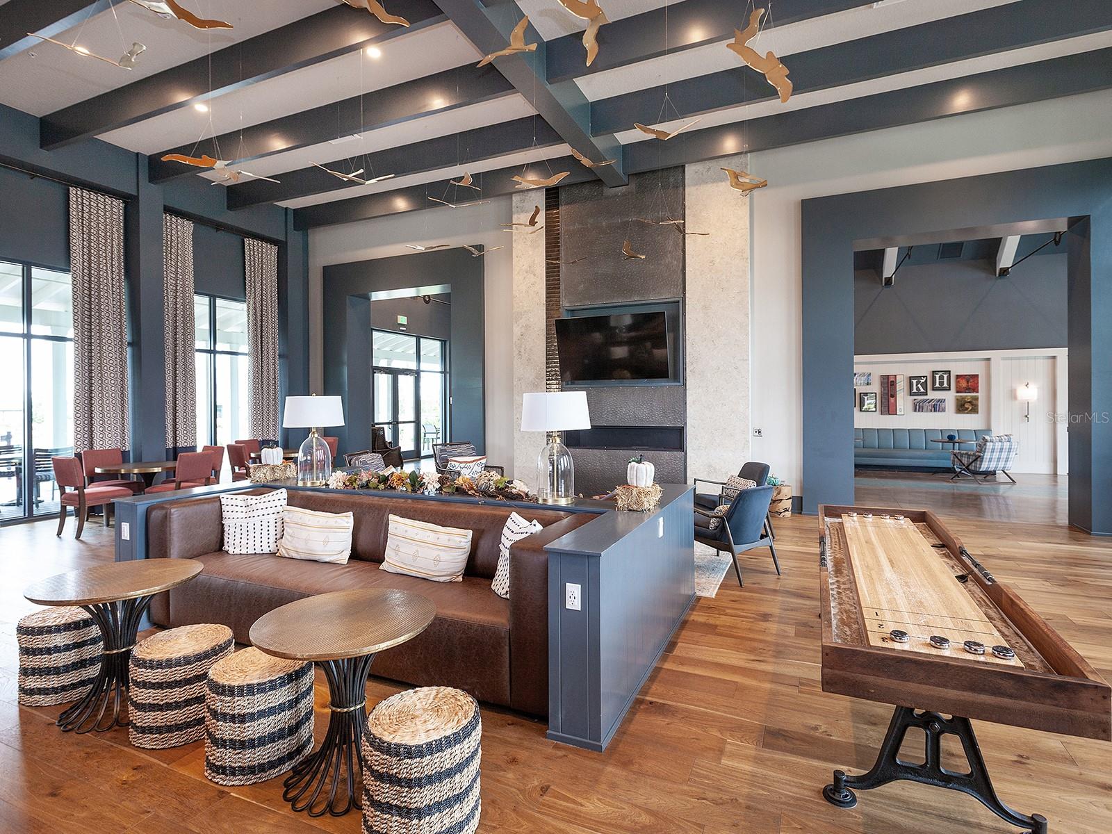 LAKEHOUSE COVE AT WATERSIDE - Residential