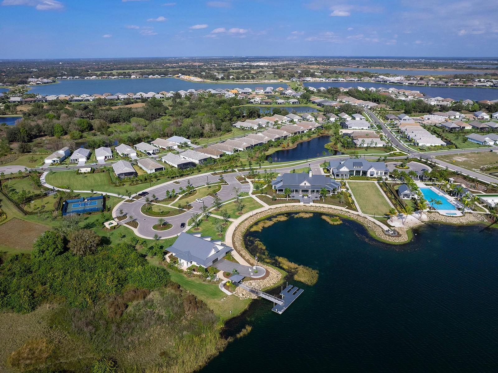 LAKEHOUSE COVE AT WATERSIDE - Residential
