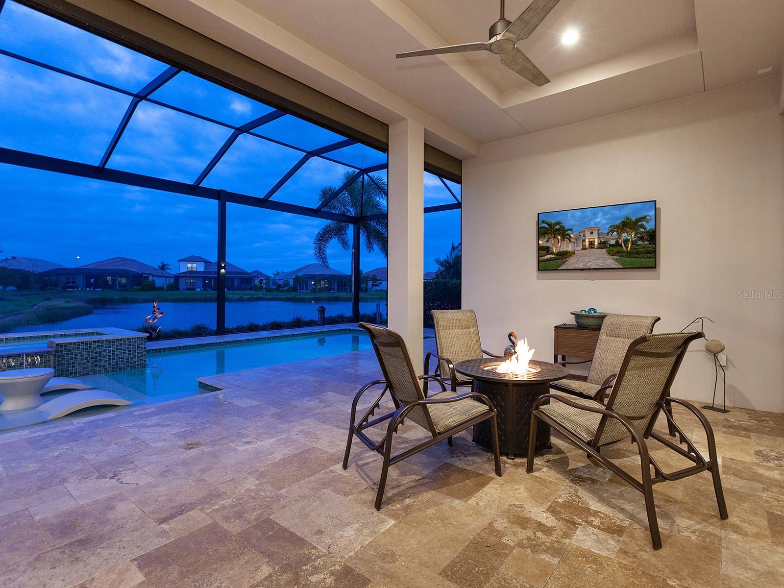 LAKEHOUSE COVE AT WATERSIDE - Residential