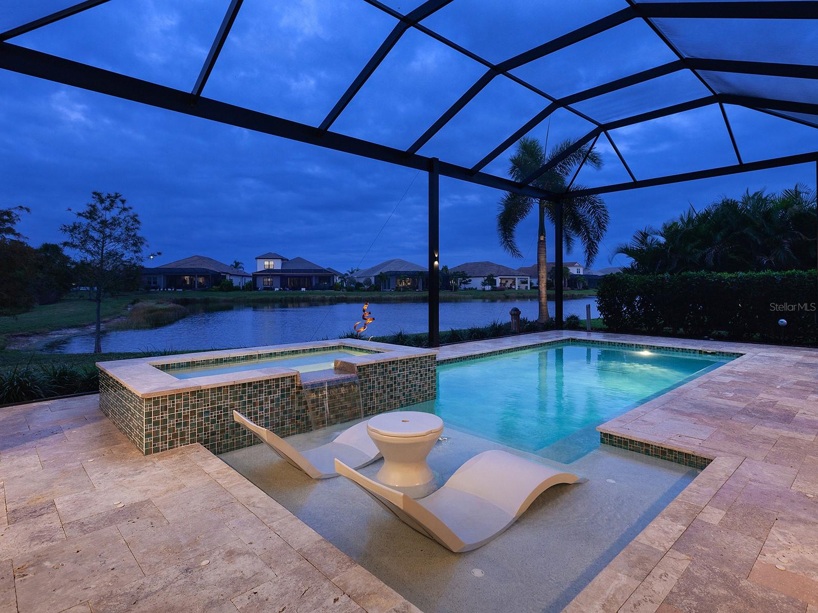 LAKEHOUSE COVE AT WATERSIDE - Residential