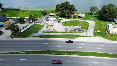 Photo of 1410 Us Highway 92 W, Auburndale, FL 33823 (MLS # L4965247)