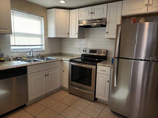 HOLIDAY LAKE ESTATES - Residential Lease