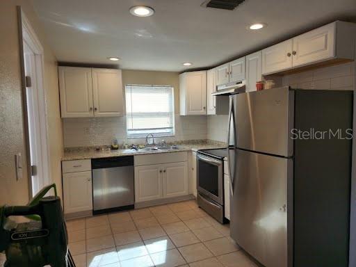HOLIDAY LAKE ESTATES - Residential Lease