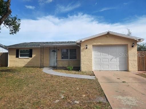 HOLIDAY LAKE ESTATES - Residential Lease