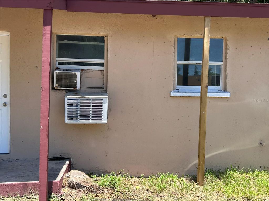 Photo of 1587 20th Street, Sarasota, FL 34234 (MLS # A4669610)