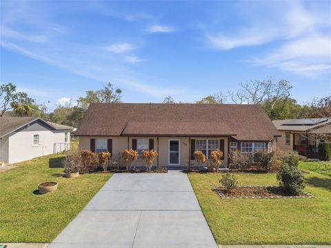 Photo of 709 Pamela Avenue, Winter Garden, FL 34787 (MLS # V4947516)