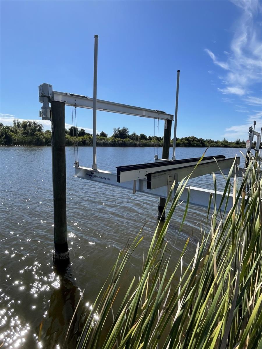 PORT CHARLOTTE SEC 085 - Land