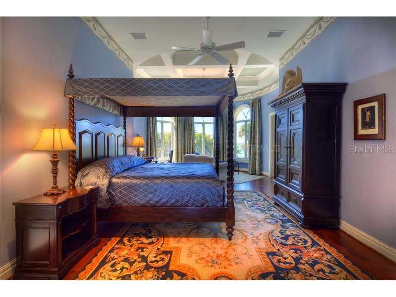 CASEY KEY - Residential