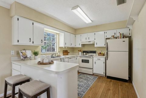 Tiny photo for 141 NE 50th Court, Ocala, FL 34470 (MLS # G5106510)