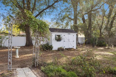 Tiny photo for 141 NE 50th Court, Ocala, FL 34470 (MLS # G5106510)